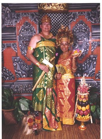 Foto: BALI 2002 vakantie     en de afdeling van FELY 